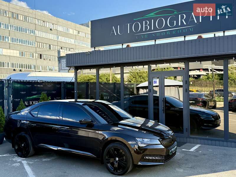 Лифтбек Skoda Superb 2019 в Киеве