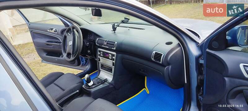 Лифтбек Skoda Superb 2005 в Коломые