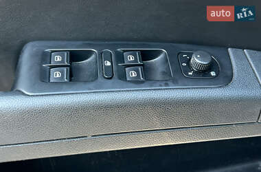 Лифтбек Skoda Superb 2012 в 