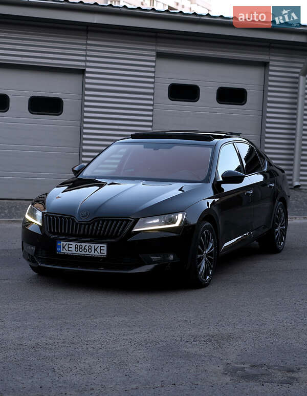 Ліфтбек Skoda Superb 2018 в Дніпрі