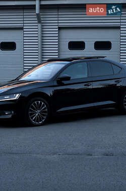 Лифтбек Skoda Superb 2018 в 