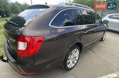 Универсал Skoda Superb 2011 в 