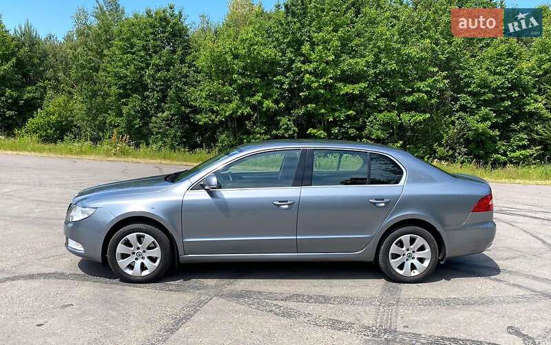 Ліфтбек Skoda Superb 2012 в Києві