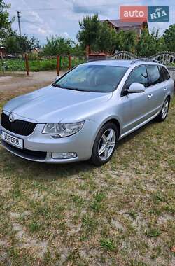 Универсал Skoda Superb 2010 в 