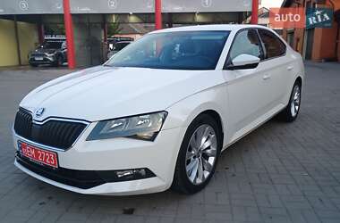 Универсал Skoda Superb 2016 в 
