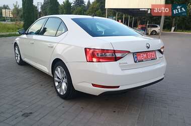 Универсал Skoda Superb 2016 в 