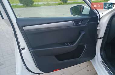 Универсал Skoda Superb 2016 в 