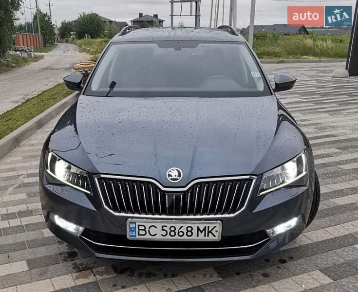 Универсал Skoda Superb 2016 в Львове