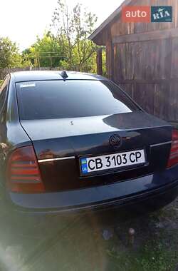 Лифтбек Skoda Superb 2005 в 