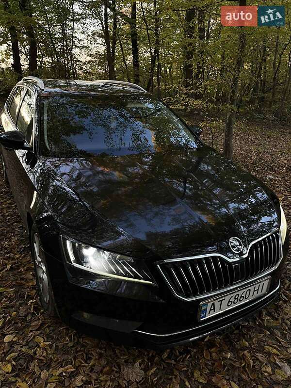 Універсал Skoda Superb 2016 в Івано-Франківську