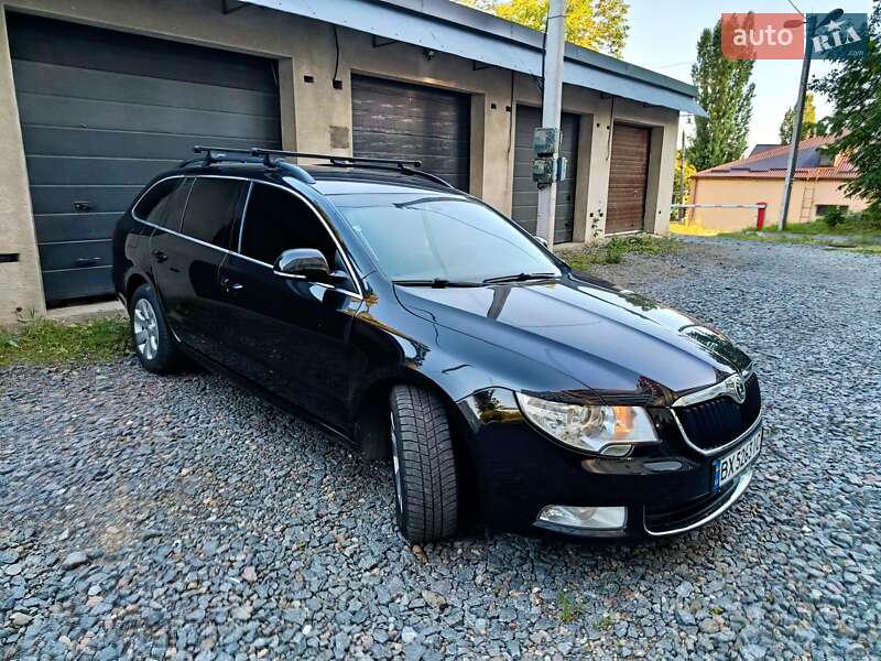 Универсал Skoda Superb 2011 в Хмельницком