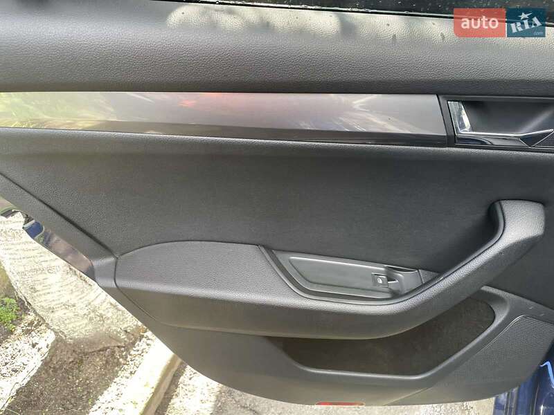 Универсал Skoda Superb 2016 в Радехове