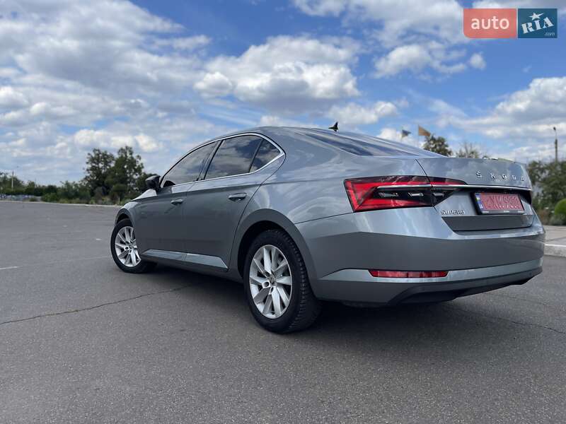 Лифтбек Skoda Superb 2020 в Кривом Роге