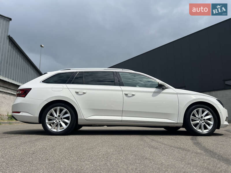 Універсал Skoda Superb 2018 в Києві