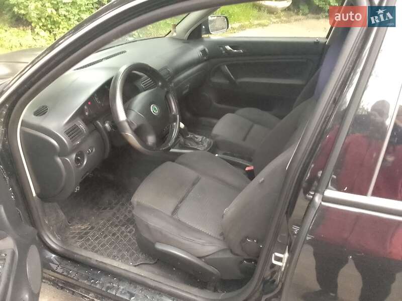 Ліфтбек Skoda Superb 2006 в Тернополі