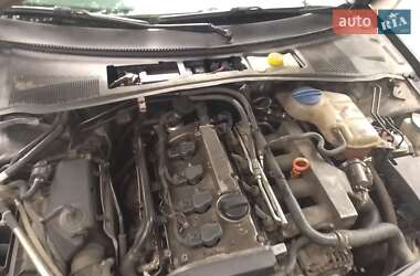 Лифтбек Skoda Superb 2006 в 