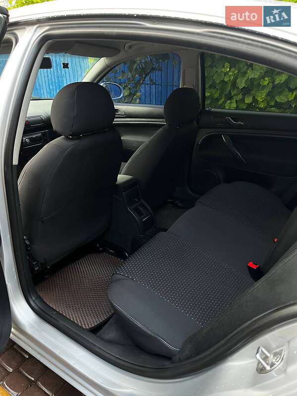 Лифтбек Skoda Superb 2007 в Кагарлыке