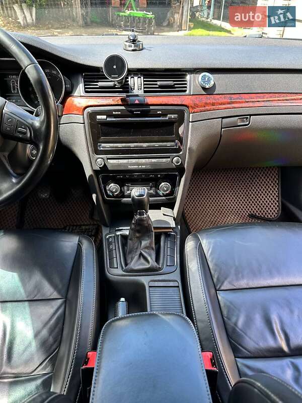 Универсал Skoda Superb 2010 в Ратным