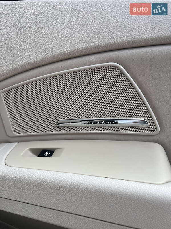 Универсал Skoda Superb 2010 в Винниках