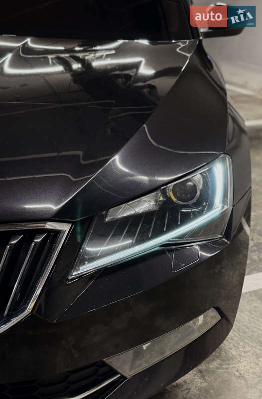 Лифтбек Skoda Superb 2017 в Днепре