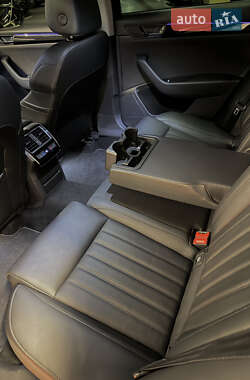 Лифтбек Skoda Superb 2017 в 
