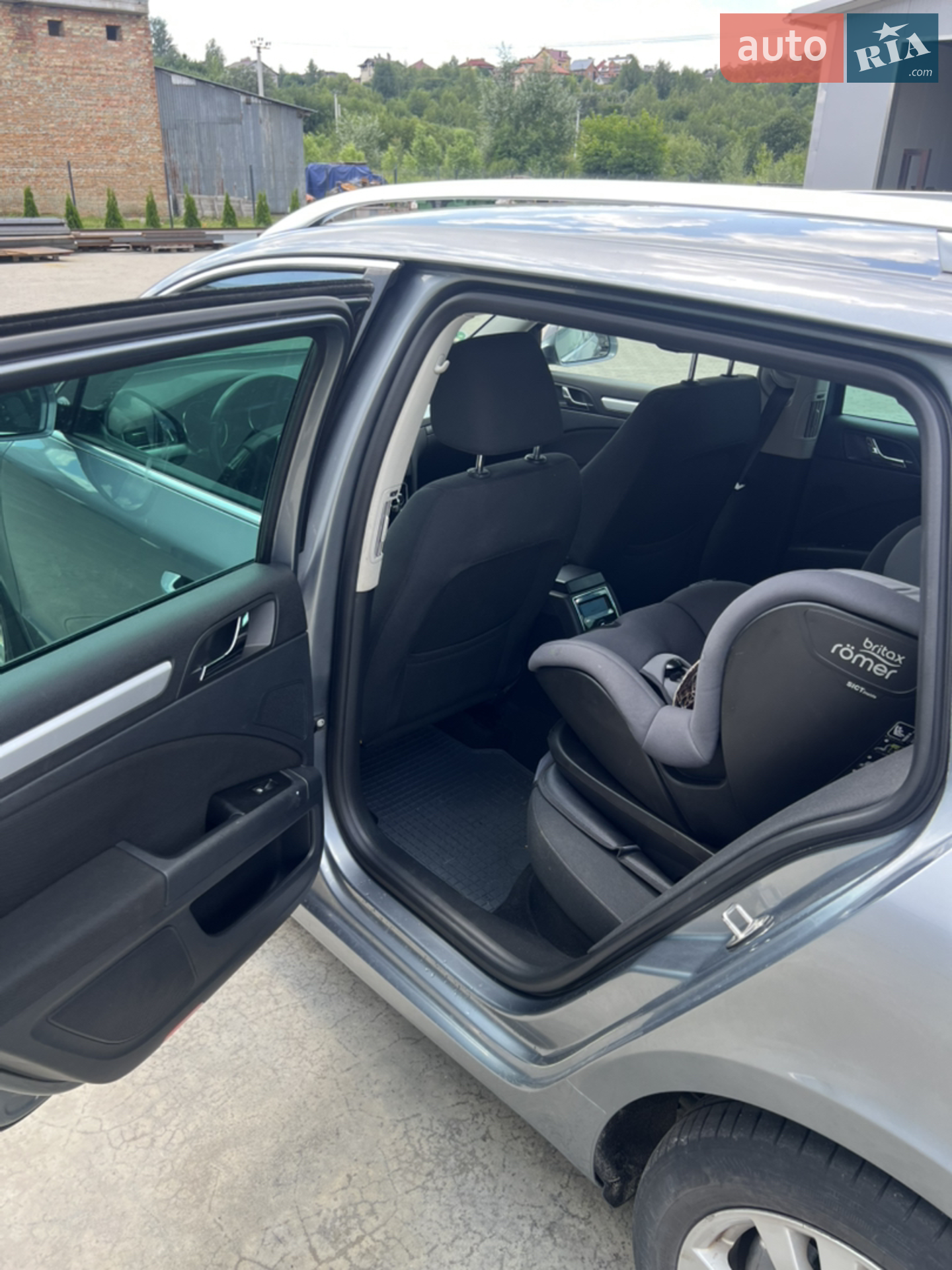 2011 Skoda Superb - мініатюра 4
