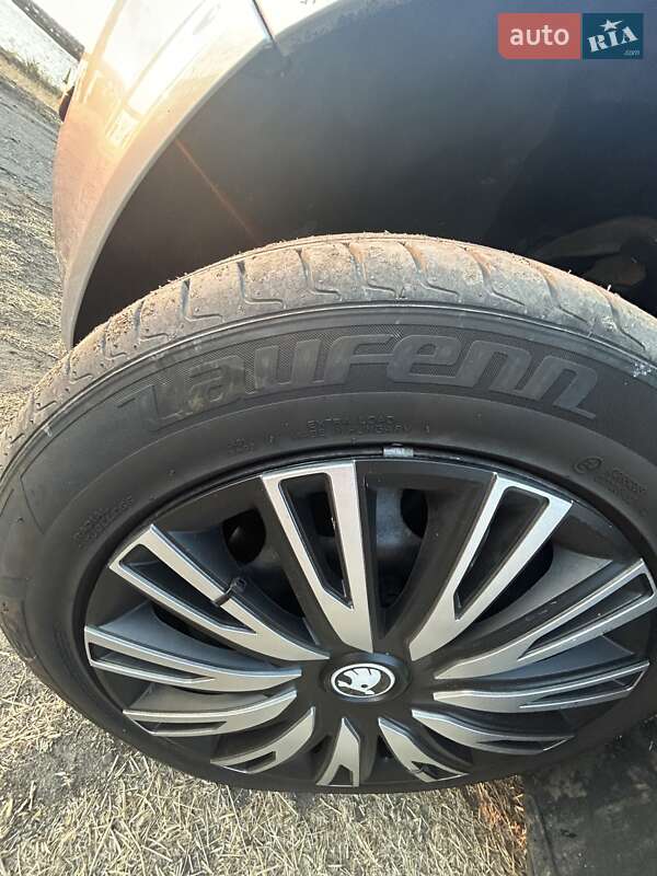 Лифтбек Skoda Superb 2008 в Николаеве
