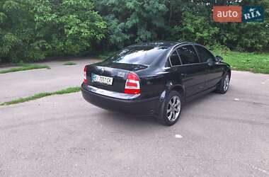 Лифтбек Skoda Superb 2008 в 