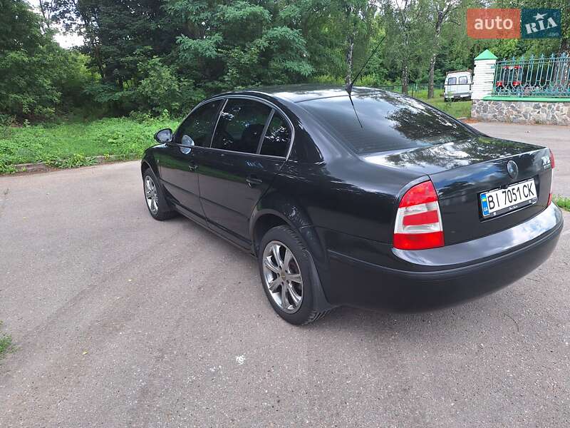 Лифтбек Skoda Superb 2008 в Полтаве