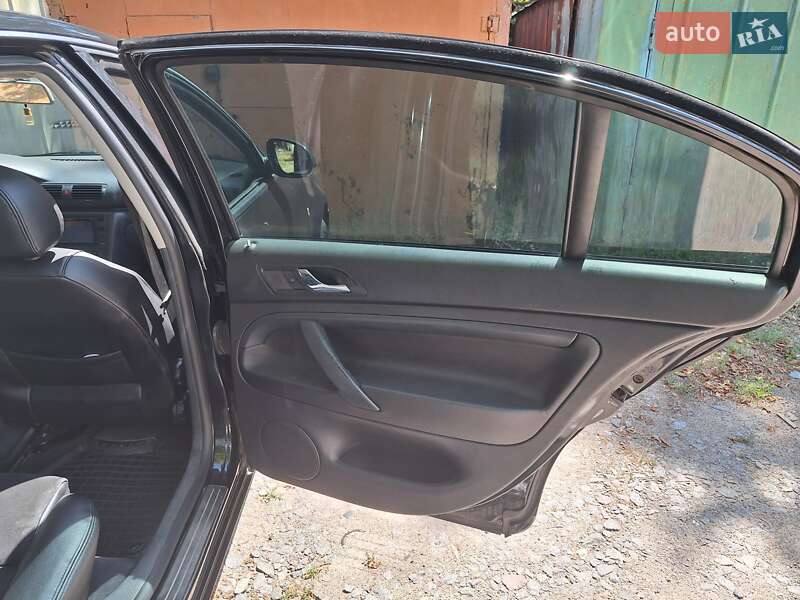 Лифтбек Skoda Superb 2008 в Полтаве