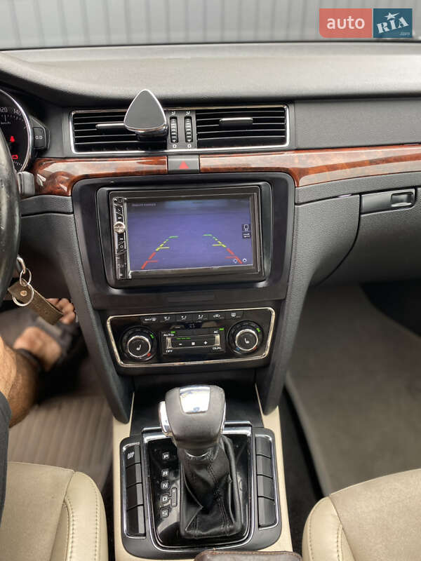Лифтбек Skoda Superb 2012 в Киеве