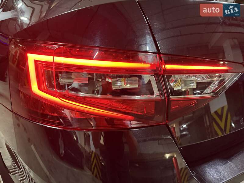 Лифтбек Skoda Superb 2018 в Киеве