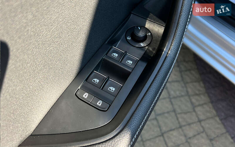 Универсал Skoda Superb 2020 в Львове