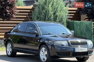 Лифтбек Skoda Superb 2006 в 