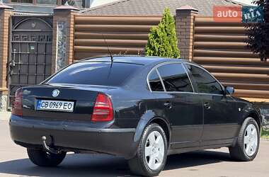 Лифтбек Skoda Superb 2006 в 