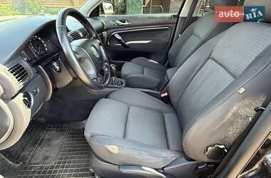 Лифтбек Skoda Superb 2006 в 