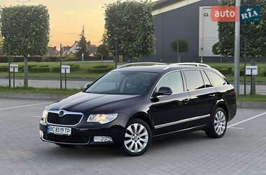 Універсал Skoda Superb 2012 в Бродах