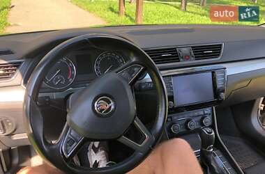 Лифтбек Skoda Superb 2017 в 