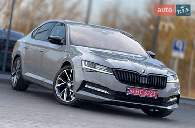 Лифтбек Skoda Superb 2020 в Луцке