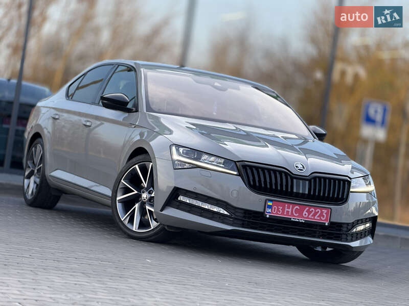 Лифтбек Skoda Superb 2020 в Луцке