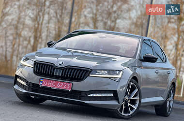 Лифтбек Skoda Superb 2020 в 