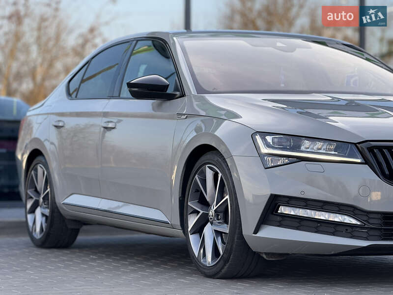 Лифтбек Skoda Superb 2020 в Луцке