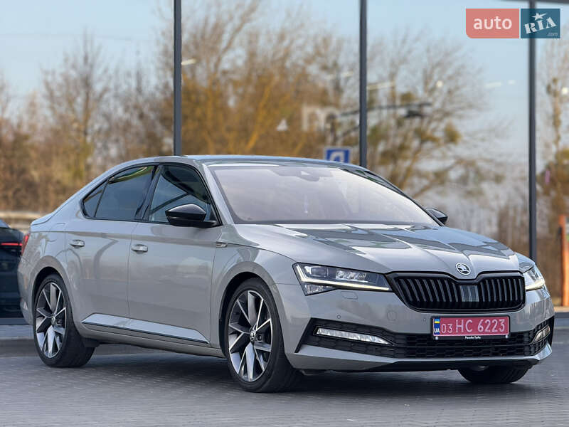 Лифтбек Skoda Superb 2020 в Луцке