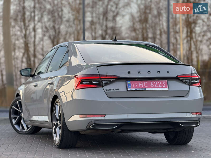 Лифтбек Skoda Superb 2020 в Луцке