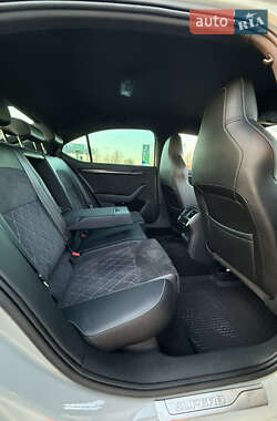 Лифтбек Skoda Superb 2020 в 