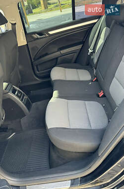 Лифтбек Skoda Superb 2012 в 