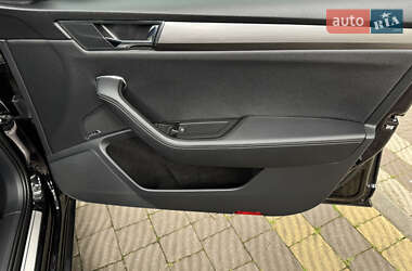 Лифтбек Skoda Superb 2021 в 