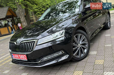 Лифтбек Skoda Superb 2021 в 