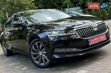 Лифтбек Skoda Superb 2021 в 