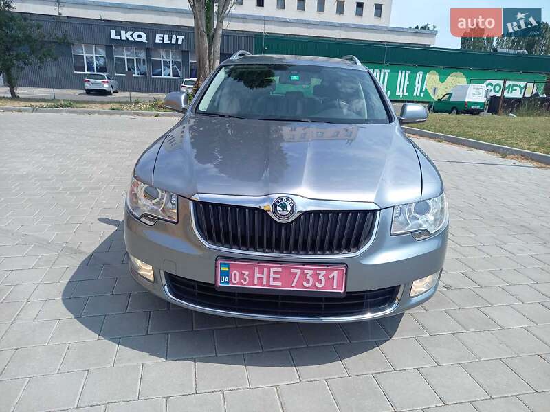 Универсал Skoda Superb 2011 в Черкассах фото 2 Универсал Skoda Superb 2011 в Черкассах